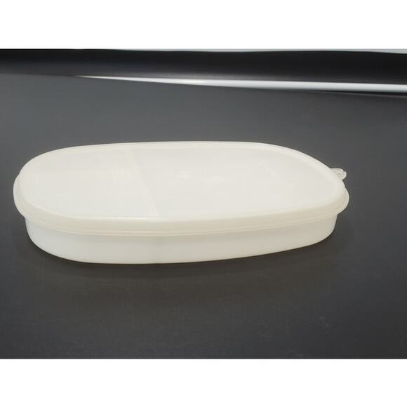 Vintage Tupperware Sheer Compartment Plate 667 & 668 w/lid, PRE-OWNED - Picture 5 of 5